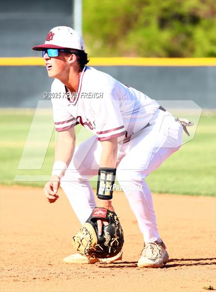 Thumbnail 1 in Gila Ridge @ Mountain Ridge photogallery.
