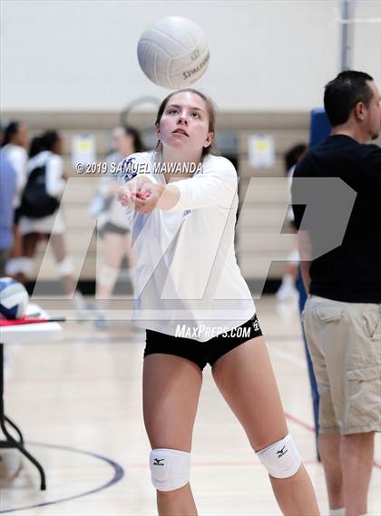 Thumbnail 2 in Rancho Solano Prep vs Quartz Hill (viewpoint invitational) photogallery.