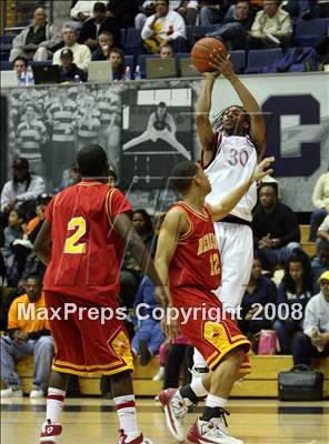Thumbnail 3 in Salesian vs. Berkeley (MLK Classic) photogallery.
