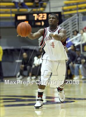 Thumbnail 2 in Salesian vs. Berkeley (MLK Classic) photogallery.