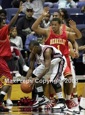 Thumbnail 1 in Salesian vs. Berkeley (MLK Classic) photogallery.