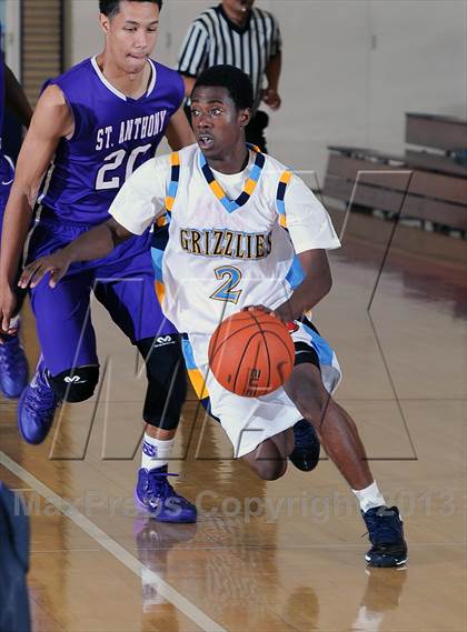 Thumbnail 2 in St. Anthony vs. Los Osos  (Rose City Roundball Classic) photogallery.