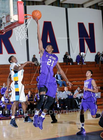 Thumbnail 3 in St. Anthony vs. Los Osos  (Rose City Roundball Classic) photogallery.