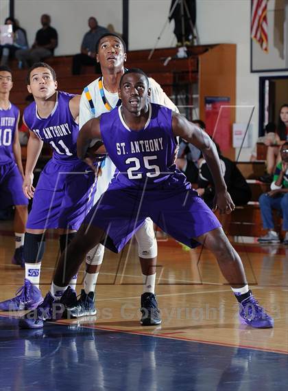 Thumbnail 3 in St. Anthony vs. Los Osos  (Rose City Roundball Classic) photogallery.