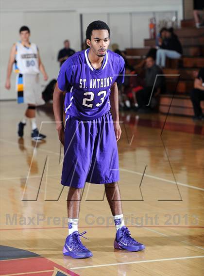Thumbnail 1 in St. Anthony vs. Los Osos  (Rose City Roundball Classic) photogallery.