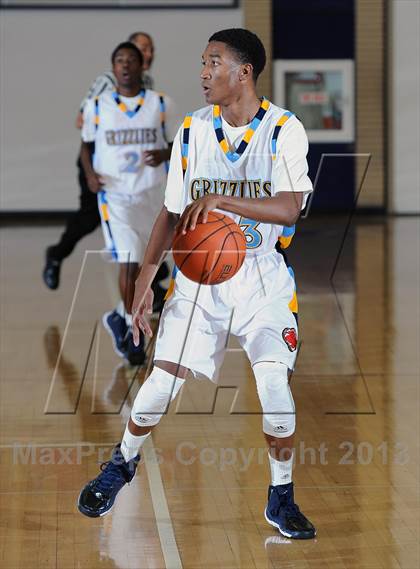 Thumbnail 1 in St. Anthony vs. Los Osos  (Rose City Roundball Classic) photogallery.