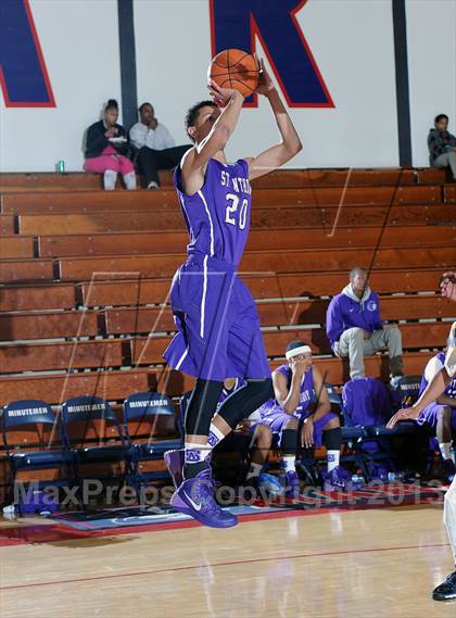 Thumbnail 2 in St. Anthony vs. Los Osos  (Rose City Roundball Classic) photogallery.