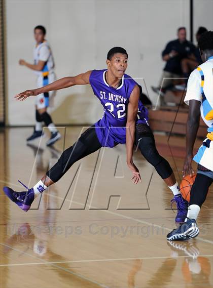 Thumbnail 1 in St. Anthony vs. Los Osos  (Rose City Roundball Classic) photogallery.