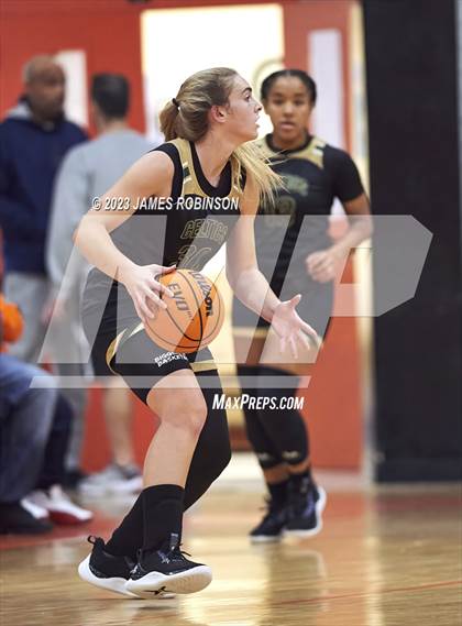 Thumbnail 1 in Rickards vs Trinity Catholic (Battle For the Island) photogallery.
