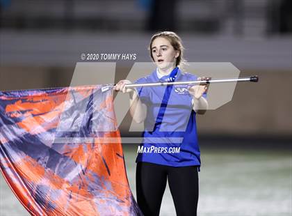 Thumbnail 3 in Lindsay vs Bosqueville (UIL Class 2A Region Semi-Final) photogallery.