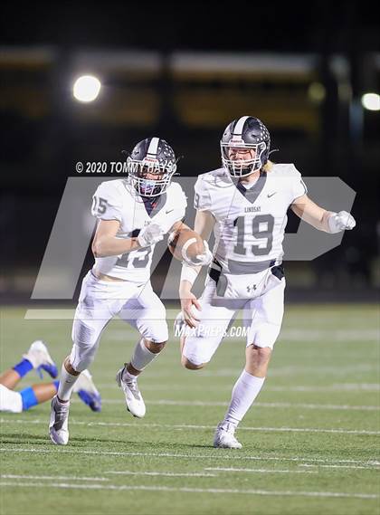 Thumbnail 3 in Lindsay vs Bosqueville (UIL Class 2A Region Semi-Final) photogallery.