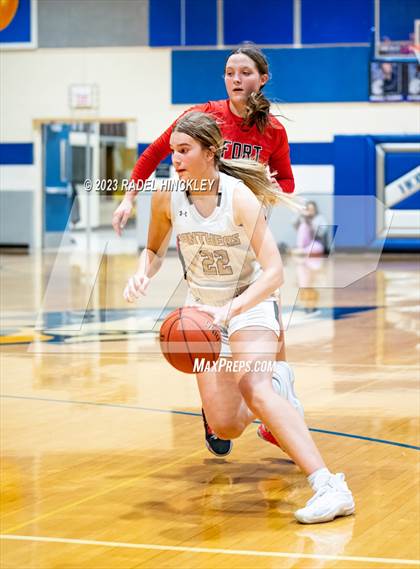 Thumbnail 1 in Raymore-Peculiar vs. Fort Osage (Grain Valley Invitational) photogallery.