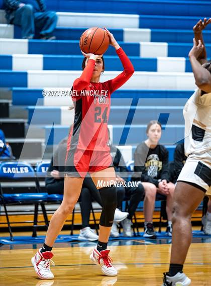 Thumbnail 2 in Raymore-Peculiar vs. Fort Osage (Grain Valley Invitational) photogallery.