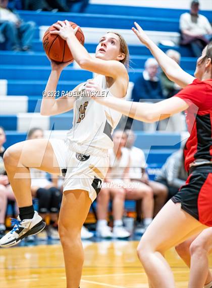 Thumbnail 1 in Raymore-Peculiar vs. Fort Osage (Grain Valley Invitational) photogallery.
