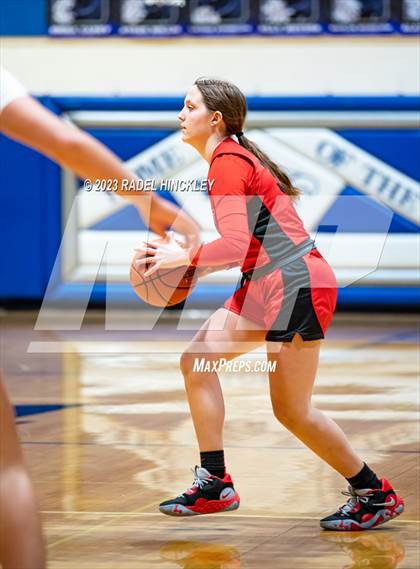 Thumbnail 3 in Raymore-Peculiar vs. Fort Osage (Grain Valley Invitational) photogallery.