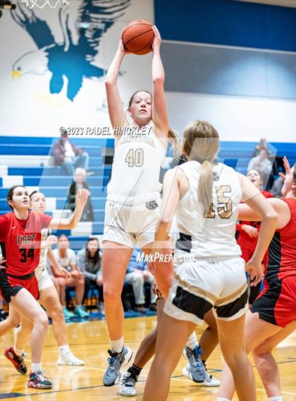 Thumbnail 3 in Raymore-Peculiar vs. Fort Osage (Grain Valley Invitational) photogallery.