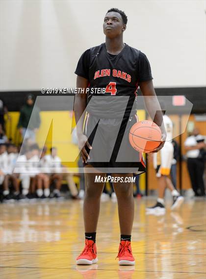 Thumbnail 1 in Glen Oaks @ St. James (LHSAA 3A Regional Playoff) photogallery.