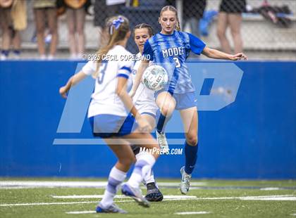 Thumbnail 3 in Model vs. Bremen (GHSA Class A Division I Championship) photogallery.