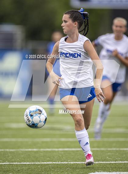 Thumbnail 2 in Model vs. Bremen (GHSA Class A Division I Championship) photogallery.