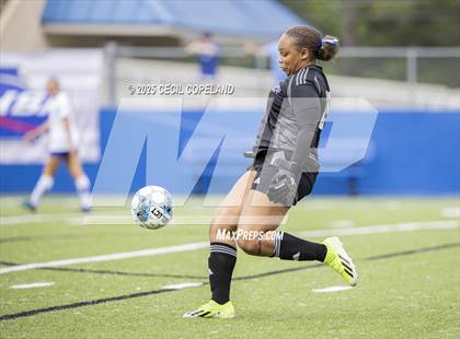 Thumbnail 2 in Model vs. Bremen (GHSA Class A Division I Championship) photogallery.