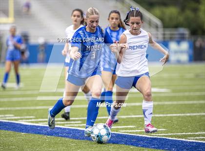 Thumbnail 3 in Model vs. Bremen (GHSA Class A Division I Championship) photogallery.