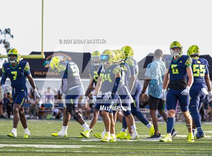 Thumbnail 2 in Polynesian Bowl (Team Mauka vs Team Makai) photogallery.