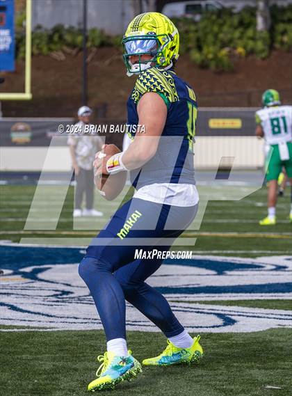 Thumbnail 2 in Polynesian Bowl (Team Mauka vs Team Makai) photogallery.