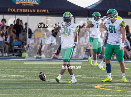 Thumbnail 3 in Polynesian Bowl (Team Mauka vs Team Makai) photogallery.