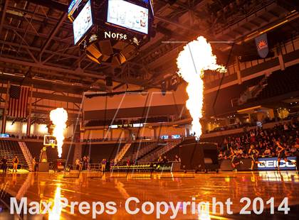 Thumbnail 2 in Newport Central Catholic vs Notre Dame (KHSAA Ninth Region Final) photogallery.