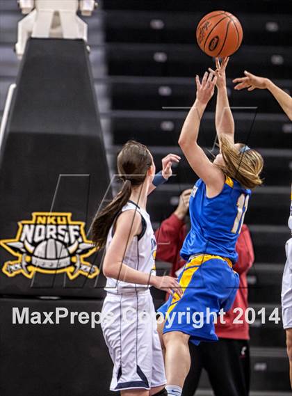 Thumbnail 3 in Newport Central Catholic vs Notre Dame (KHSAA Ninth Region Final) photogallery.