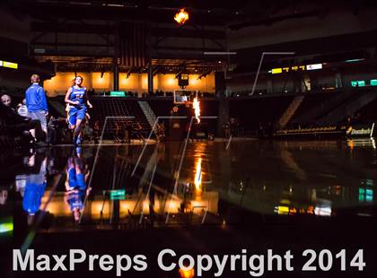 Thumbnail 1 in Newport Central Catholic vs Notre Dame (KHSAA Ninth Region Final) photogallery.