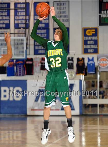 Thumbnail 3 in Bishop Manogue vs Lincoln (MaxPreps Holiday Classic) photogallery.
