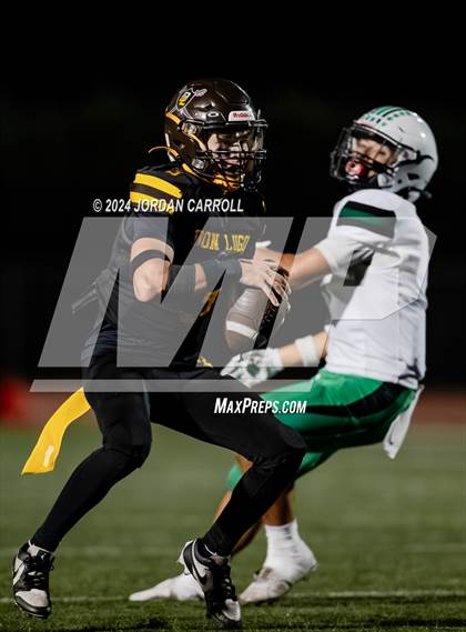 Thumbnail 3 in Monrovia @ Don Lugo photogallery.