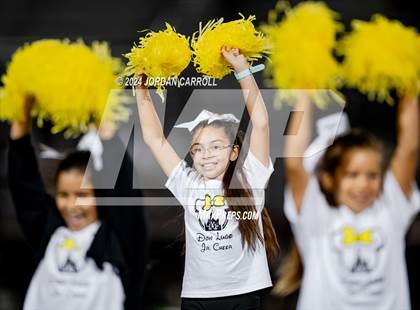 Thumbnail 2 in Monrovia @ Don Lugo photogallery.