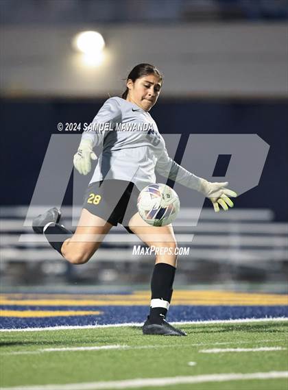 Thumbnail 3 in Palisades vs Birmingham photogallery.