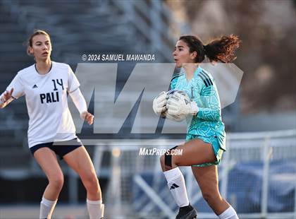 Thumbnail 2 in Palisades vs Birmingham photogallery.