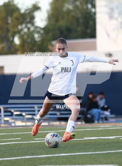 Thumbnail 2 in Palisades vs Birmingham photogallery.