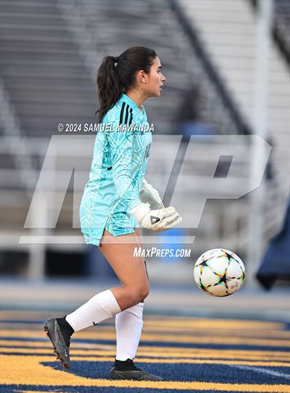Thumbnail 2 in Palisades vs Birmingham photogallery.