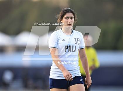 Thumbnail 2 in Palisades vs Birmingham photogallery.
