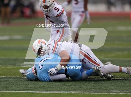 Thumbnail 3 in Salem Hills vs. Timpview (UHSAA 5A Semifinal) photogallery.