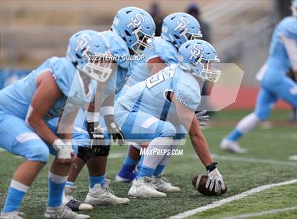 Thumbnail 1 in Salem Hills vs. Timpview (UHSAA 5A Semifinal) photogallery.