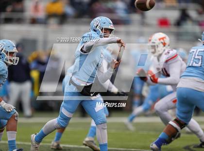 Thumbnail 2 in Salem Hills vs. Timpview (UHSAA 5A Semifinal) photogallery.