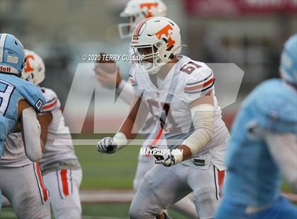 Thumbnail 3 in Salem Hills vs. Timpview (UHSAA 5A Semifinal) photogallery.