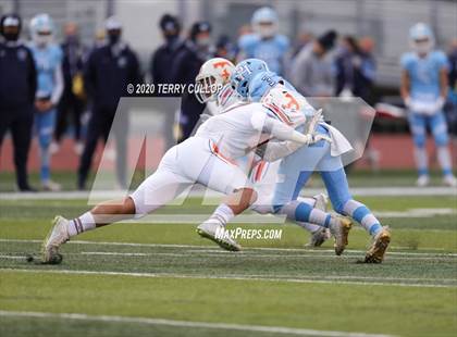 Thumbnail 1 in Salem Hills vs. Timpview (UHSAA 5A Semifinal) photogallery.