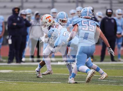 Thumbnail 3 in Salem Hills vs. Timpview (UHSAA 5A Semifinal) photogallery.