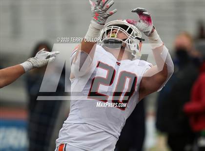 Thumbnail 1 in Salem Hills vs. Timpview (UHSAA 5A Semifinal) photogallery.