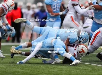 Thumbnail 2 in Salem Hills vs. Timpview (UHSAA 5A Semifinal) photogallery.