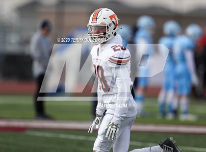 Thumbnail 2 in Salem Hills vs. Timpview (UHSAA 5A Semifinal) photogallery.