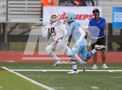 Thumbnail 2 in Salem Hills vs. Timpview (UHSAA 5A Semifinal) photogallery.