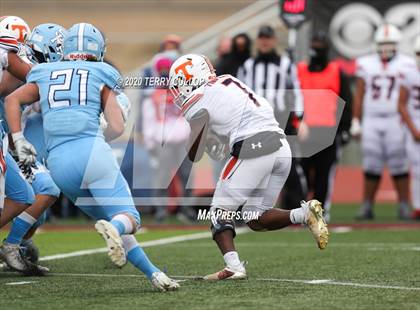 Thumbnail 3 in Salem Hills vs. Timpview (UHSAA 5A Semifinal) photogallery.